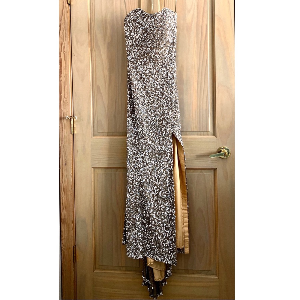 Sherri Hill evening gown